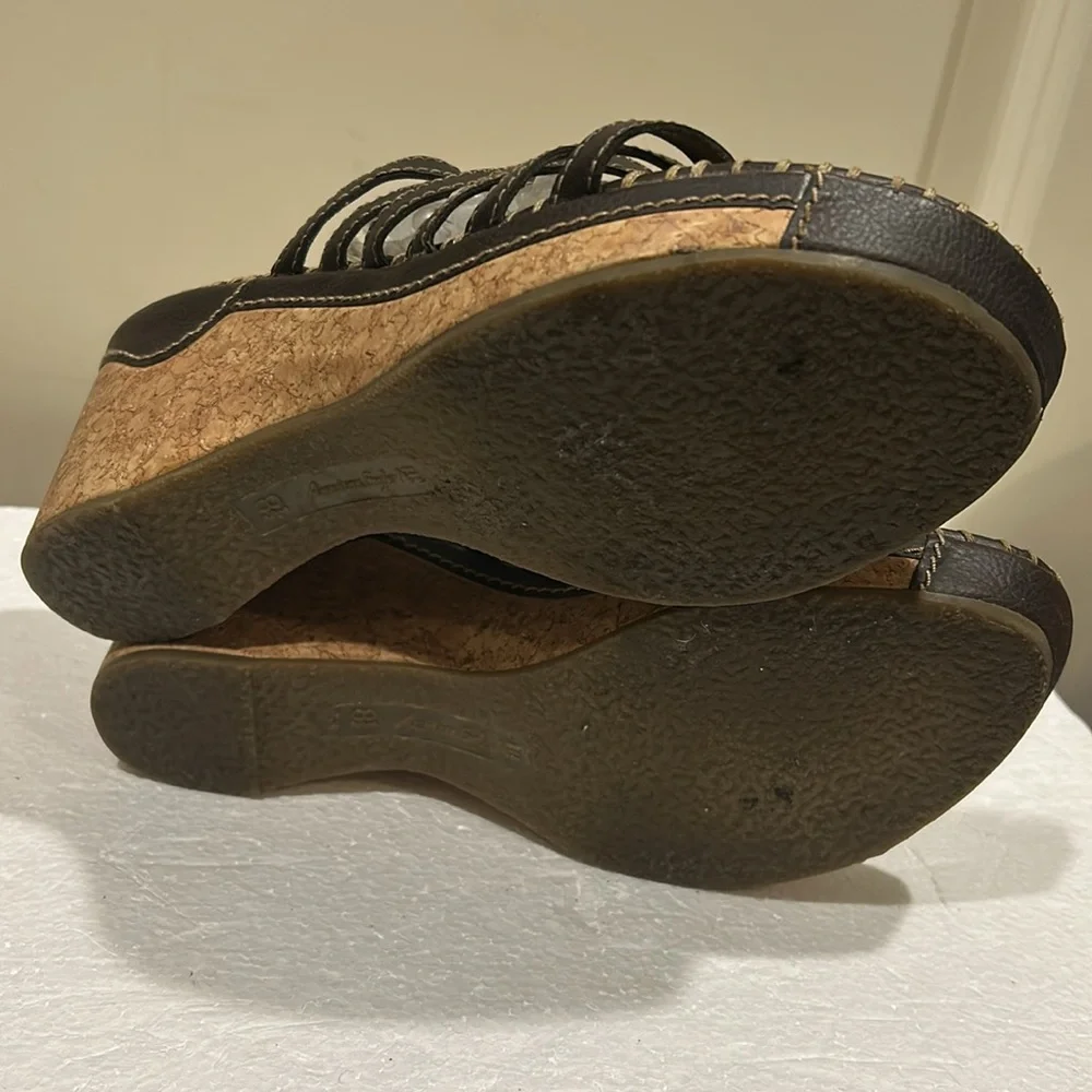 American Eagle Outfitters Brown and Tan Wedge Sandals